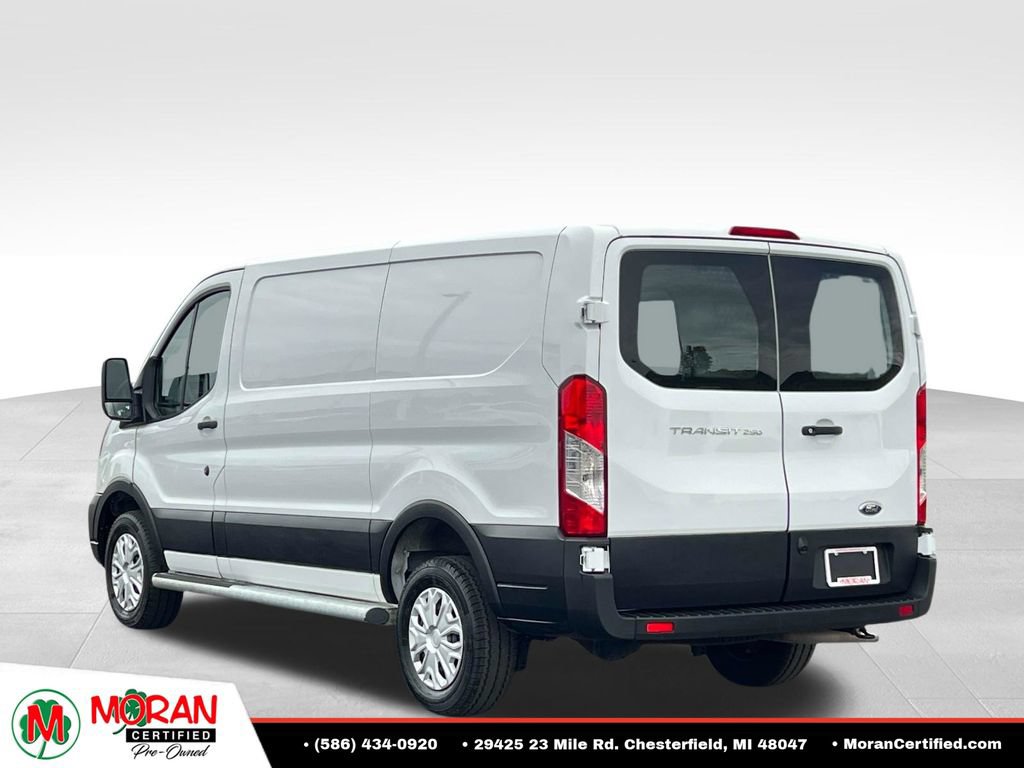 Used 2025 Ford Transit 250 Low Roof w/ Exterior Upgrade Package RWD image 4