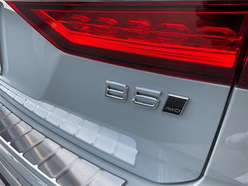 New 2026 Volvo V60 B5 Cross Country Ultra w/ Protection Package Premier image 16