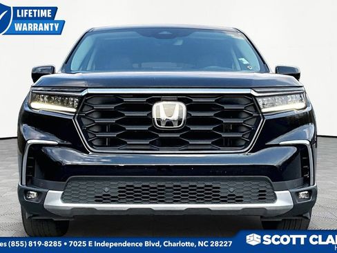 Used 2023 Honda Pilot EX-L image 2