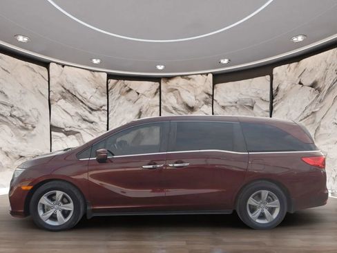 Used 2019 Honda Odyssey EX image 9