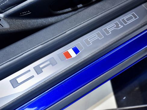 Used 2018 Chevrolet Camaro SS image 27