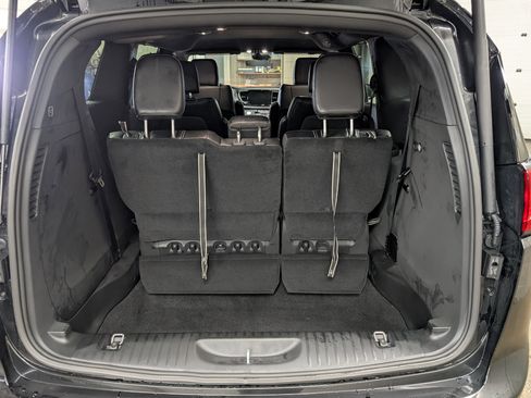 New 2026 Chrysler Voyager LX image 23