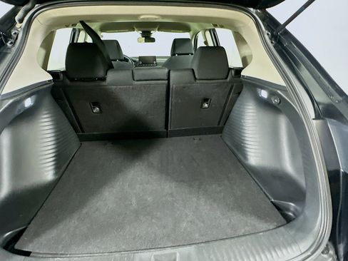 Used 2025 Honda HR-V LX image 27