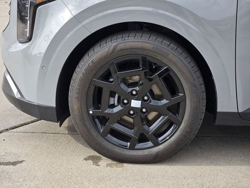New 2026 Kia Carnival SX Prestige FWD image 8