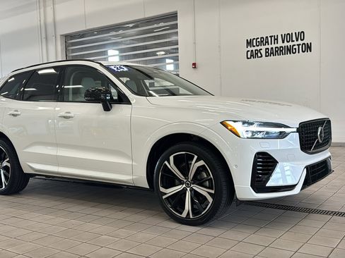 Used 2024 Volvo XC60 T8 Ultimate w/ Climate Package AWD/4WD image 3