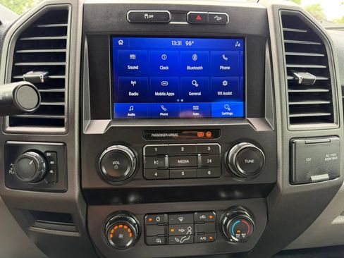 Used 2022 Ford F250 XL w/ Power Equipment Group AWD/4WD image 27