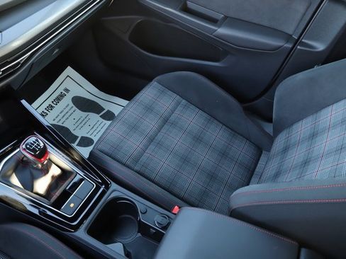 Used 2023 Volkswagen GTI Autobahn image 27