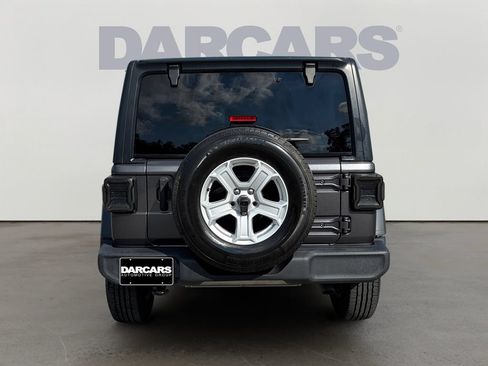 Used 2021 Jeep Wrangler Unlimited Sport AWD/4WD image 6