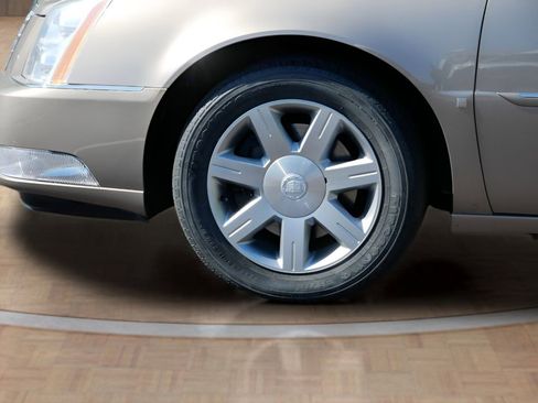 Used 2007 Cadillac DTS Luxury I FWD image 9