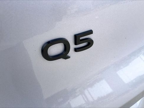 Used 2026 Audi Q5 Premium AWD/4WD image 31