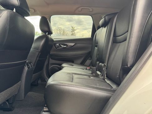 Used 2017 Nissan Rogue SL AWD/4WD image 33