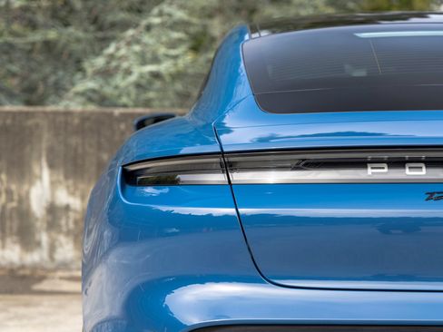 Certified 2024 Porsche Taycan Turbo AWD/4WD image 22