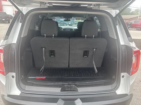 Used 2020 GMC Acadia SLE FWD image 28