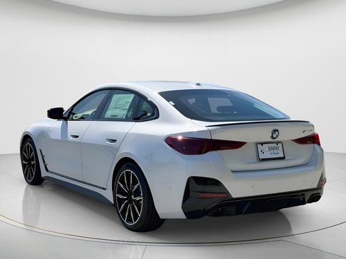 New 2027 BMW M440i w/ Premium Package RWD image 7