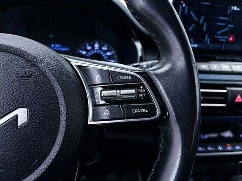 Used 2022 Kia Seltos Nightfall Edition image 30