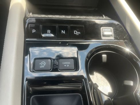 Used 2025 Nissan Murano SL AWD/4WD image 7
