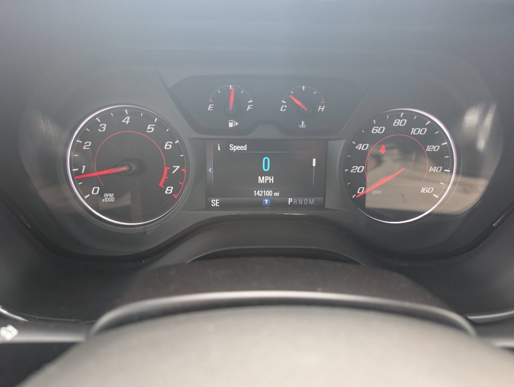 Used 2016 Chevrolet Camaro LT RWD image 13