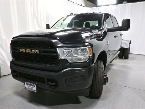 Used 2022 RAM 3500 Tradesman w/ Max Tow Package image 8
