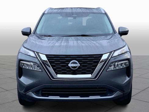 Used 2023 Nissan Rogue SL w/ SL Premium Package image 3