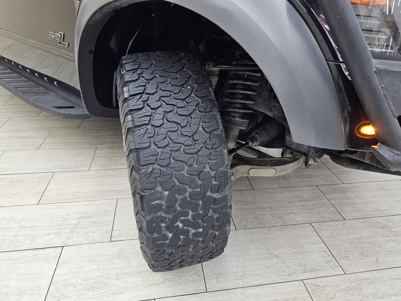 Used 2014 Ford F150 Raptor w/ Equipment Group 801A Luxury AWD/4WD image 44