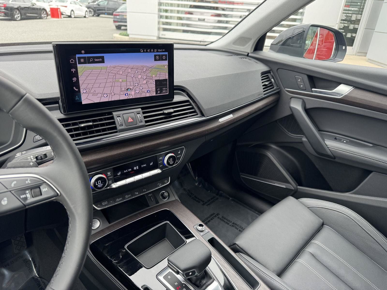 Certified 2024 Audi Q5 2.0T Prestige w/ Prestige Package AWD/4WD image 18