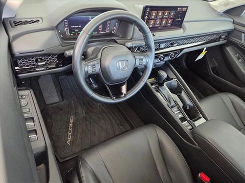 Used 2025 Honda Accord EX-L image 10