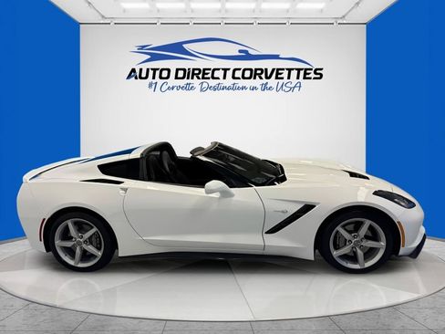 Used 2015 Chevrolet Corvette Stingray Coupe w/ 2LT Preferred Equipment Group RWD image 6