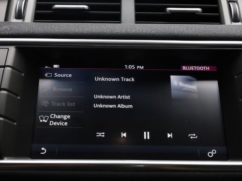 Used 2019 Land Rover Range Rover Evoque SE AWD/4WD image 39
