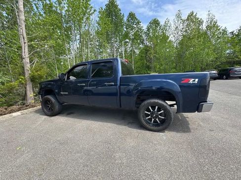 Used 2011 GMC Sierra 1500 SLE w/ Power Tech Package image 7