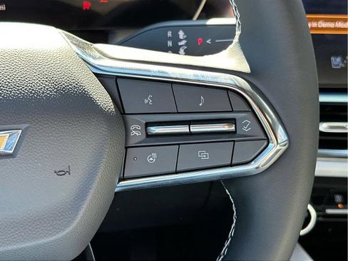 New 2026 Chevrolet Equinox EV LT image 30