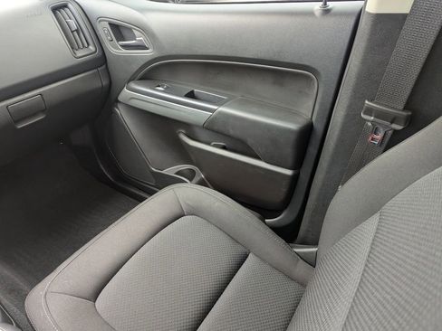 Certified 2022 Chevrolet Colorado LT w/ LT Convenience Package image 12