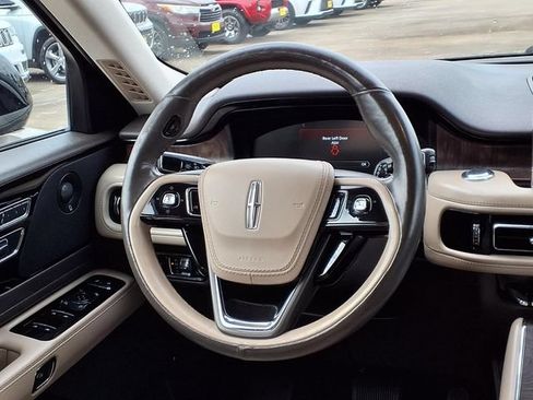 Used 2020 Lincoln Aviator Reserve w/ Elements Package Plus RWD image 8