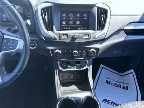 Certified 2023 GMC Terrain SLE w/ Driver Convenience Package image 12
