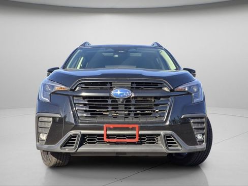 Used 2023 Subaru Ascent Onyx Edition Limited AWD/4WD image 2