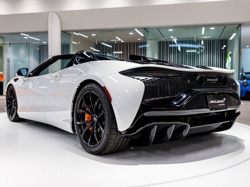 New 2026 McLaren Artura Spider RWD image 18