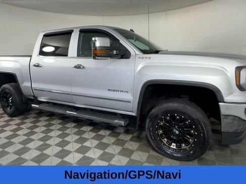 Used 2018 GMC Sierra 1500 SLT w/ SLT Premium Package AWD/4WD image 3