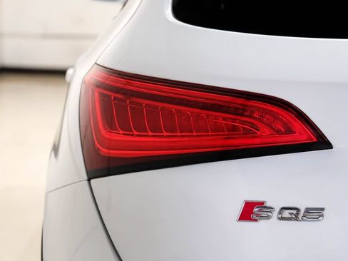 Used 2016 Audi SQ5 Premium Plus w/ Technology Package AWD/4WD image 58
