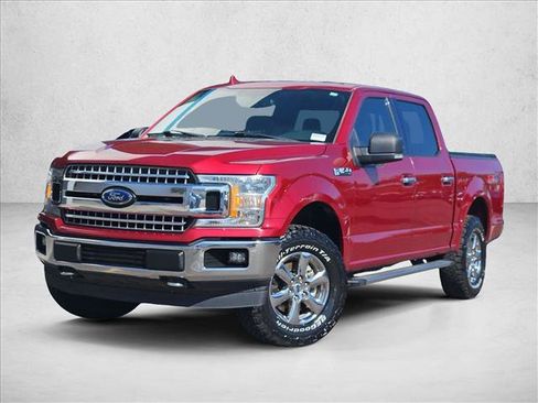 Used 2018 Ford F150 XLT w/ Equipment Group 302A Luxury AWD/4WD image 4