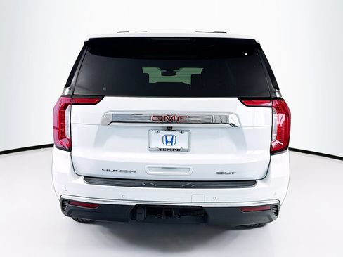 Used 2021 GMC Yukon SLT w/ Rear Media and Nav Package AWD/4WD image 6
