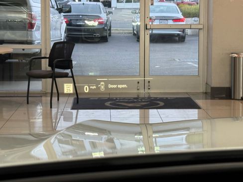 Used 2020 BMW X5 xDrive40i w/ Premium Package image 19