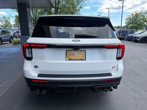 Certified 2025 Ford Explorer ST AWD/4WD image 13