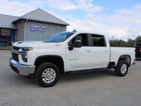 Used 2023 Chevrolet Silverado 2500 LT image 5