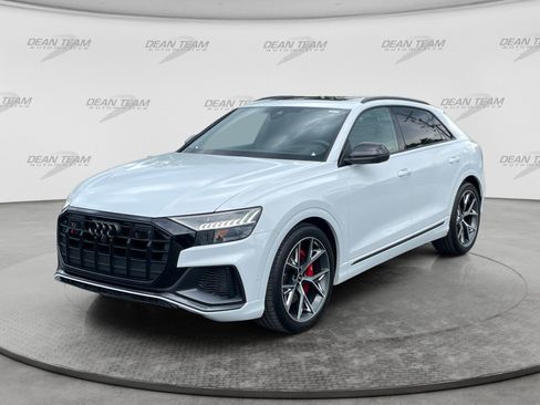 Used 2023 Audi SQ8 Prestige w/ Prestige Package AWD/4WD image 3