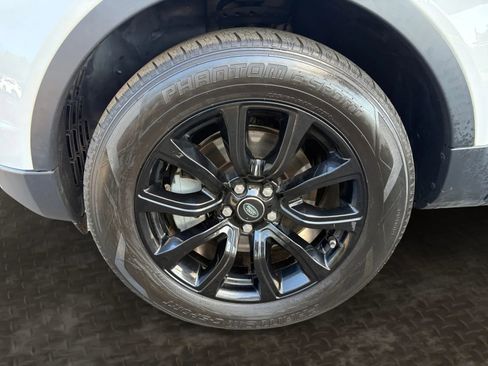 Used 2019 Land Rover Range Rover Evoque SE Premium AWD/4WD image 41