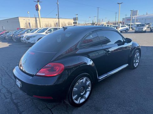 Used 2013 Volkswagen Beetle 2.5 Fender image 4