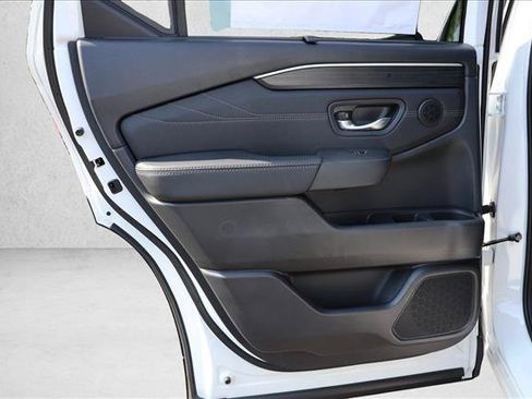 New 2026 Honda Pilot Touring image 22