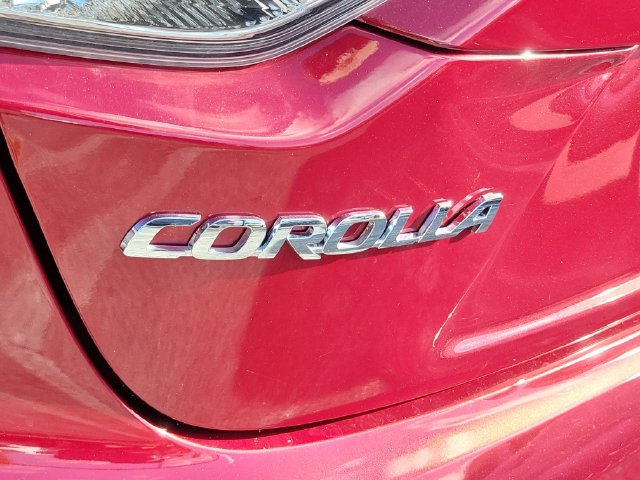 Used 2024 Toyota Corolla LE FWD image 5