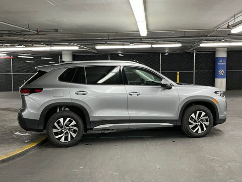 New 2026 Volkswagen Tiguan S image 38