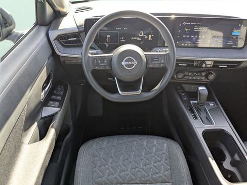New 2026 Nissan Kicks SV w/ Cold Weather Package FWD image 25