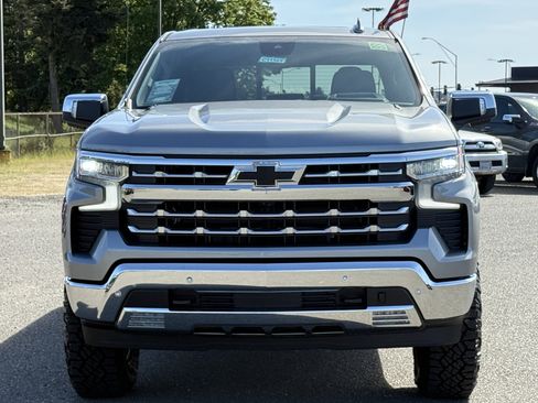 New 2026 Chevrolet Silverado 1500 LTZ w/ LTZ Premium Package AWD/4WD image 8